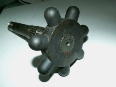 omc-older-gear-shaft-22-ball-gear-splines-2.jpg